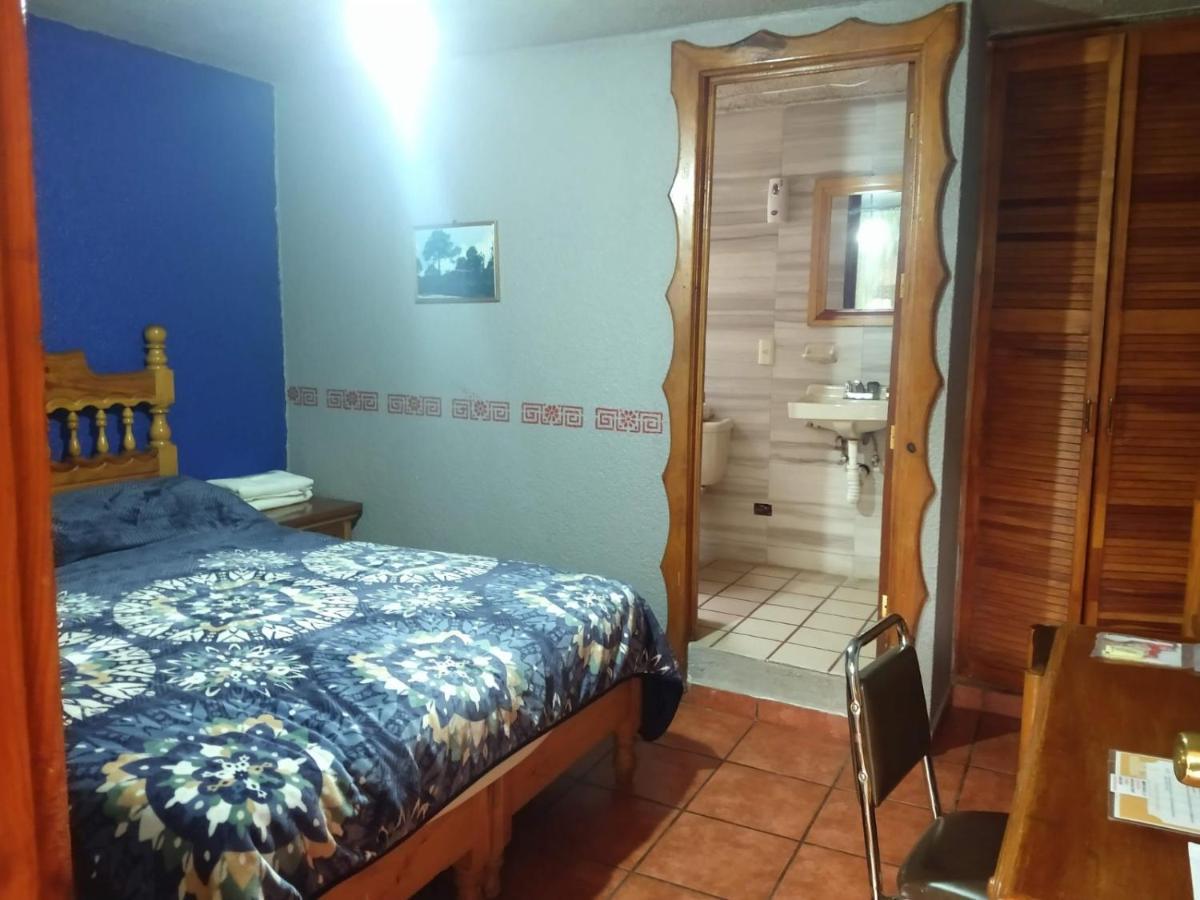 Hotel Plaza Mazamitla Bagian luar foto