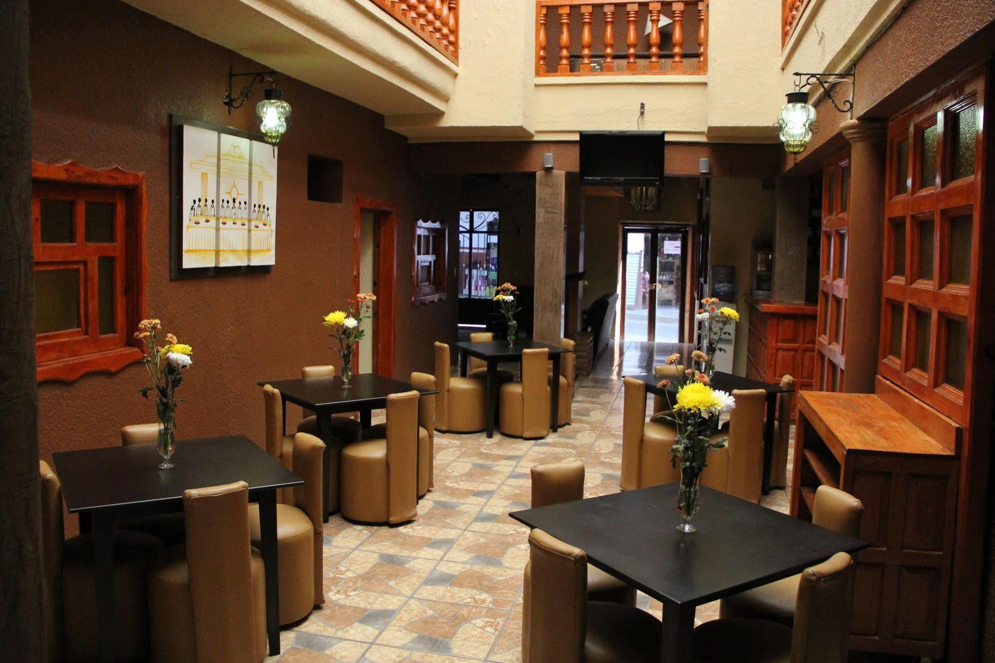Hotel Plaza Mazamitla Bagian luar foto